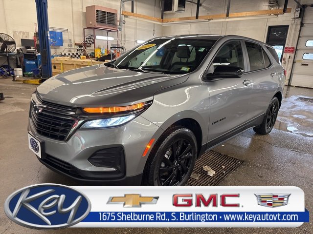 Used 2023 Chevrolet Equinox LS w/ LS Convenience Package image 1