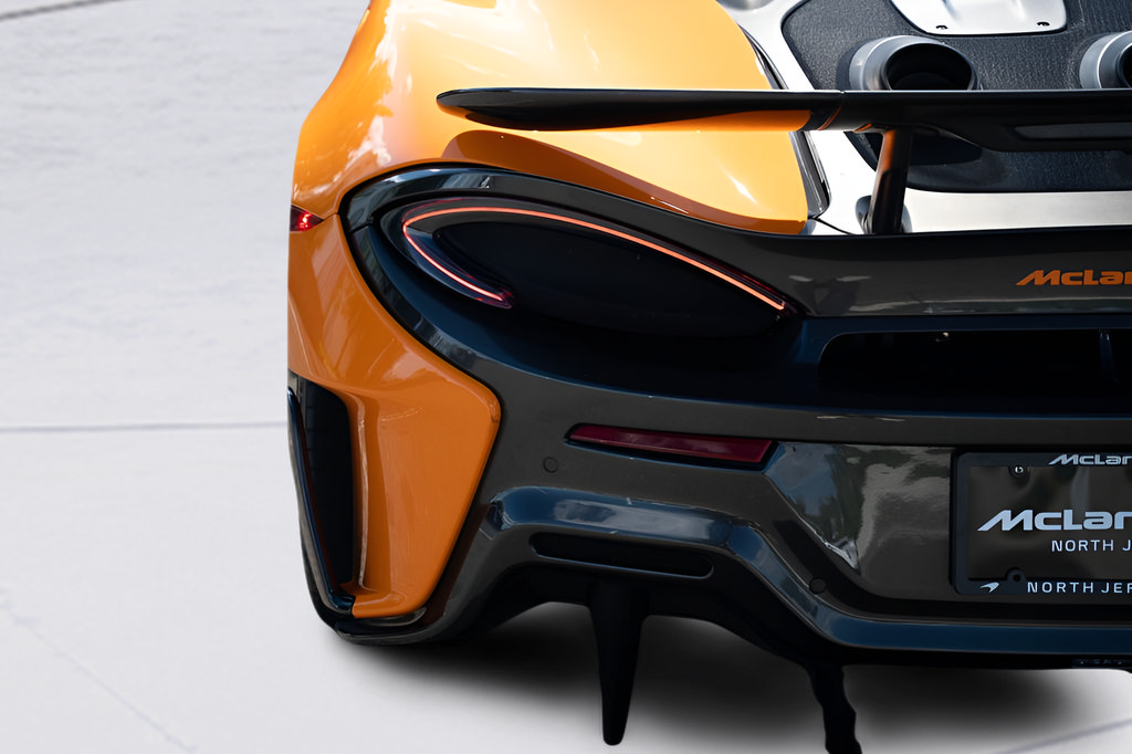 Used 2019 McLaren 600LT RWD image 26