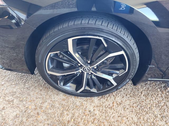 Used 2024 Nissan Altima 2.5 SR w/ SR Premium Package FWD image 25