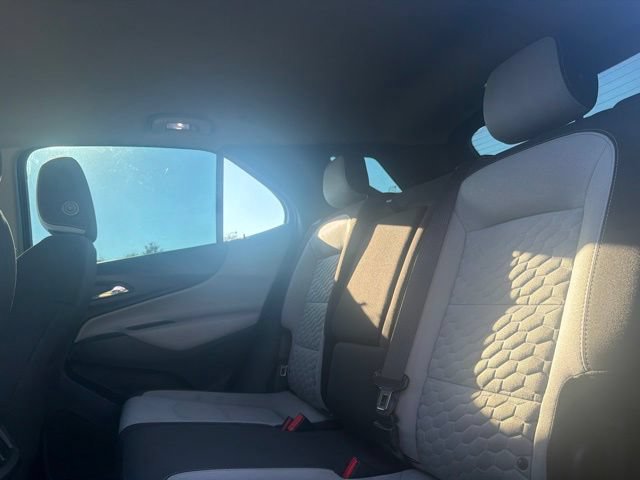 Used 2020 Chevrolet Equinox LS FWD image 13