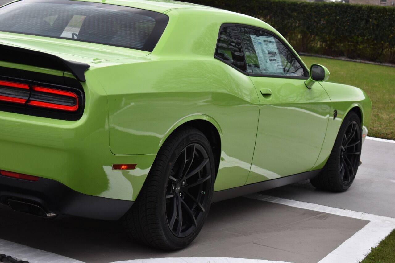 Used 2023 Dodge Challenger SRT Hellcat RWD image 21