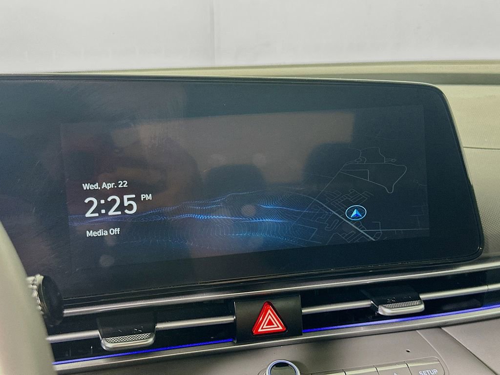 Used 2025 Hyundai Elantra SEL FWD image 25