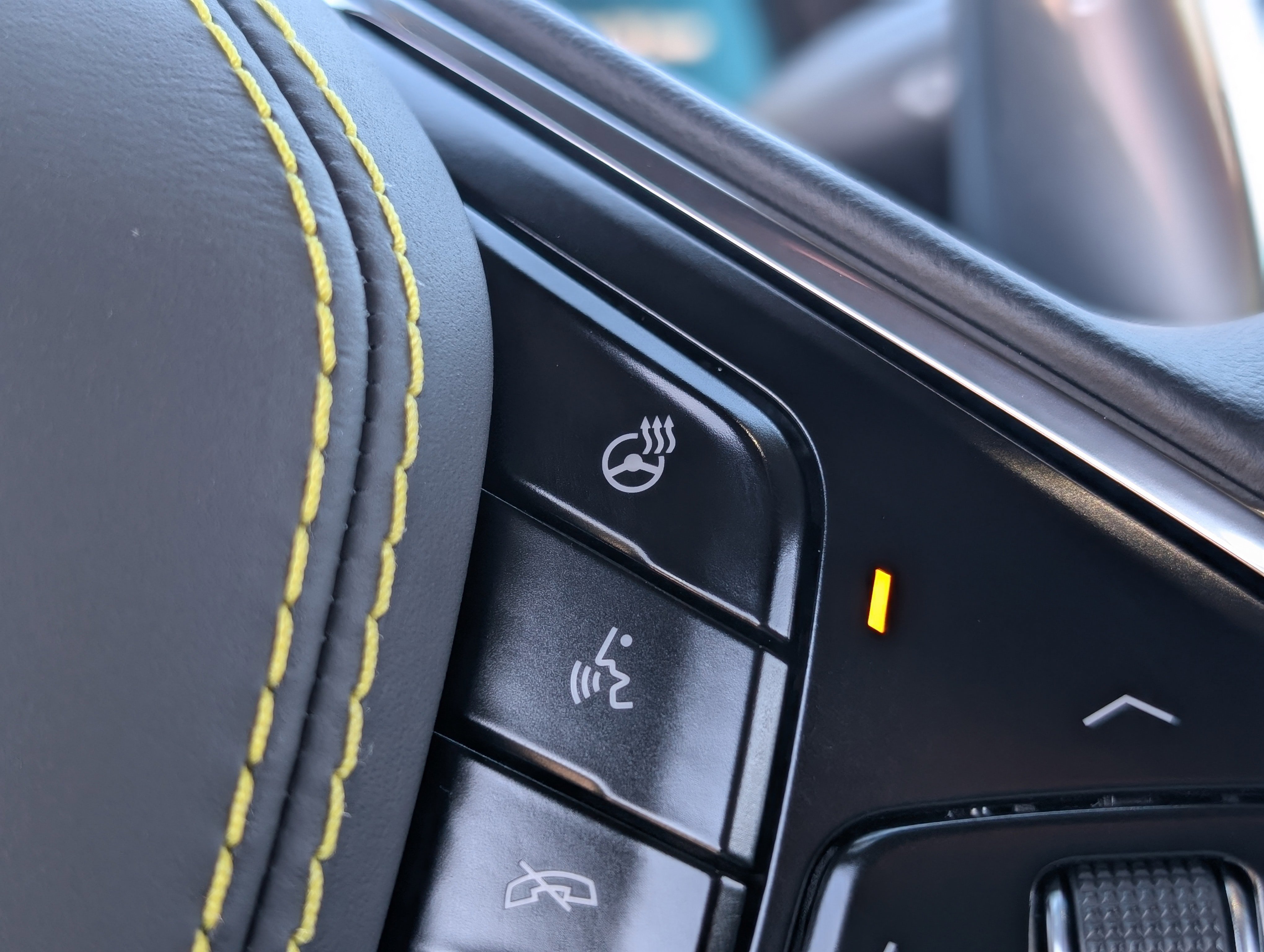 Used 2023 Chevrolet Corvette Stingray Premium Cpe w/ Z51 Performance Package image 29