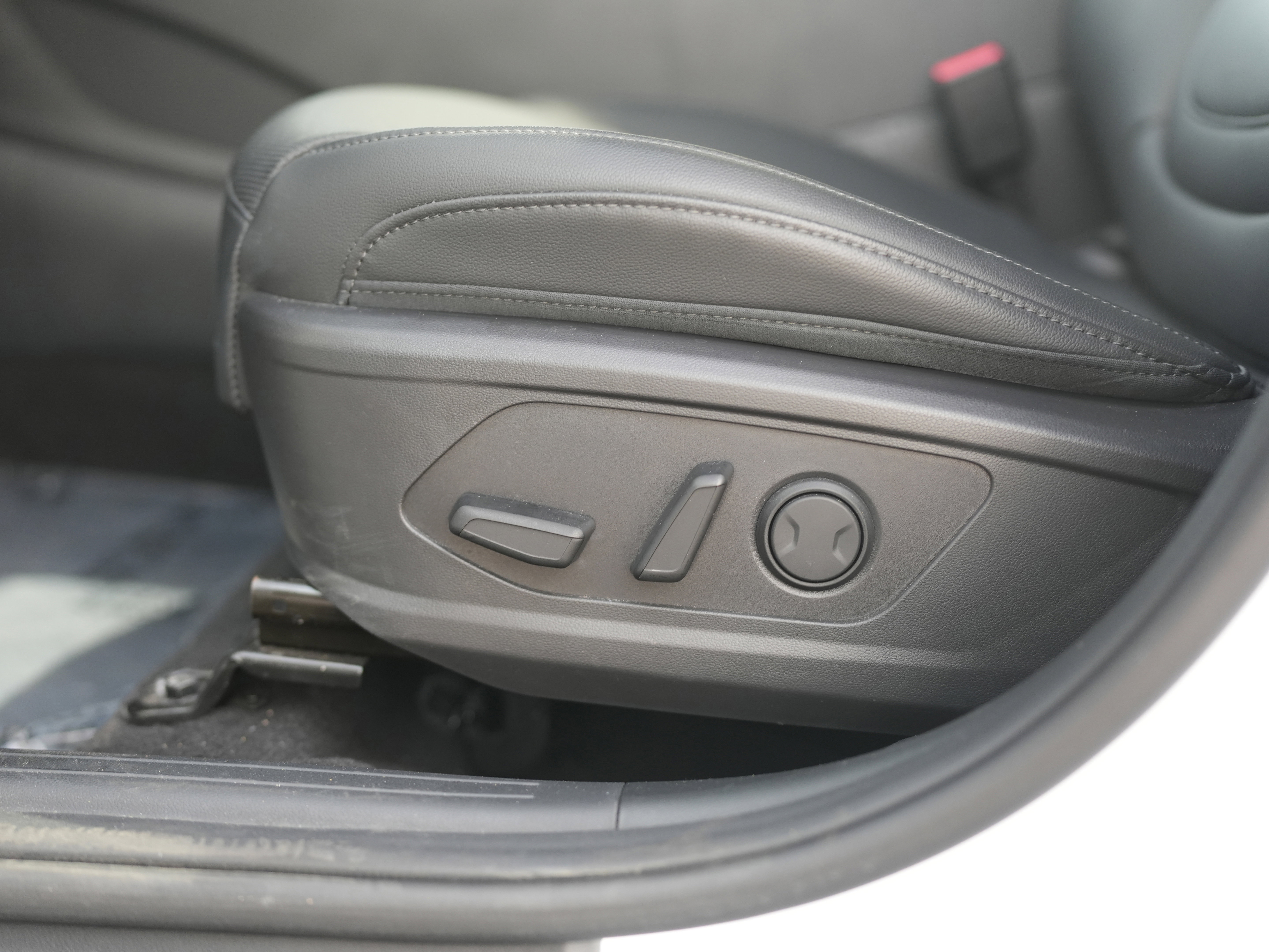 Used 2023 Hyundai Tucson SEL w/ Convenience Package FWD image 28