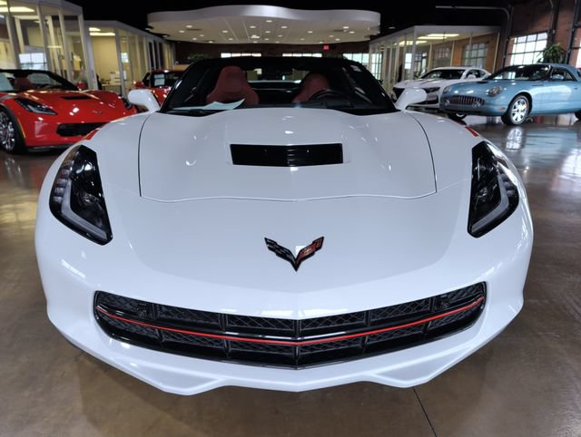 Used 2016 Chevrolet Corvette Stingray Coupe w/ 2LT Preferred Equipment Group RWD image 11