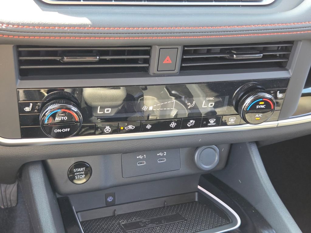 New 2026 Nissan Sentra SL w/ Floor Mat Package image 19