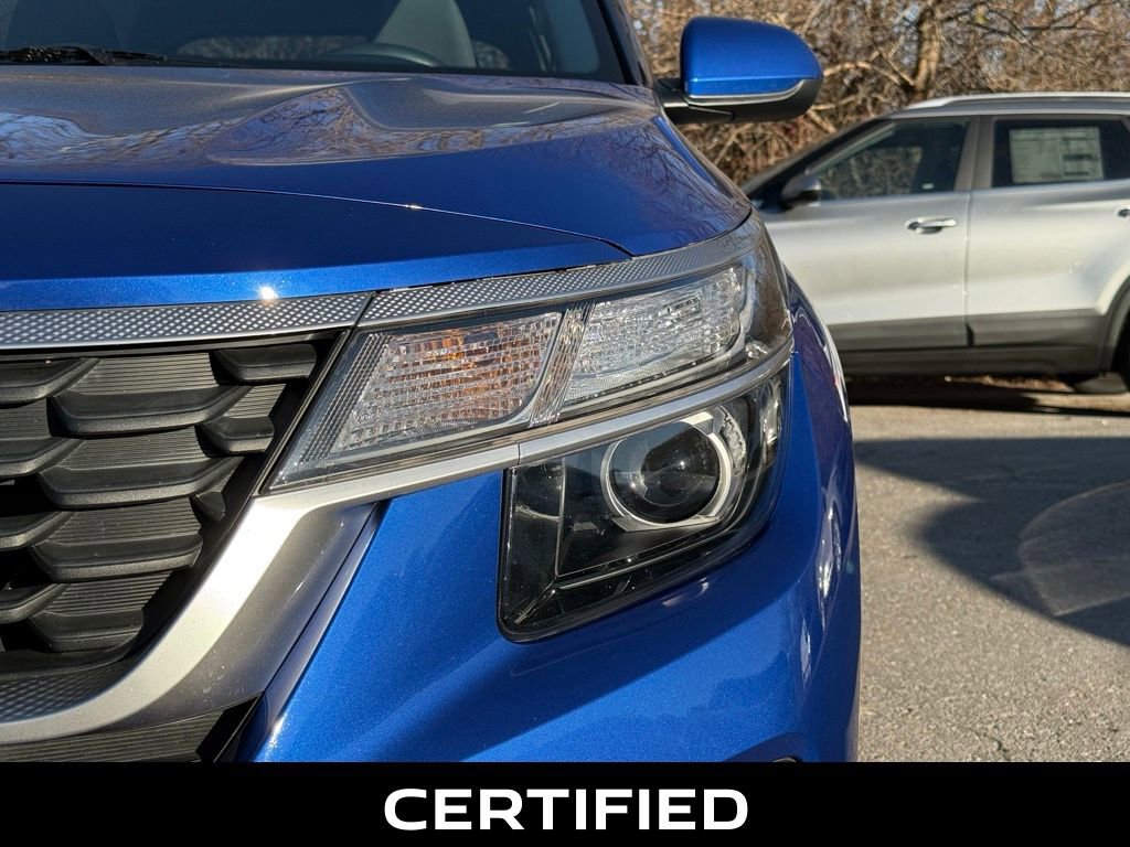 Certified 2023 Kia Seltos LX image 4