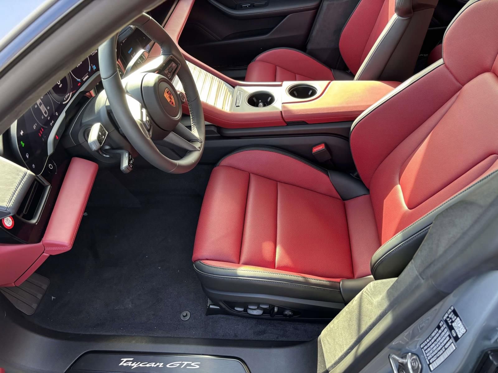 New 2026 Porsche Taycan GTS image 20