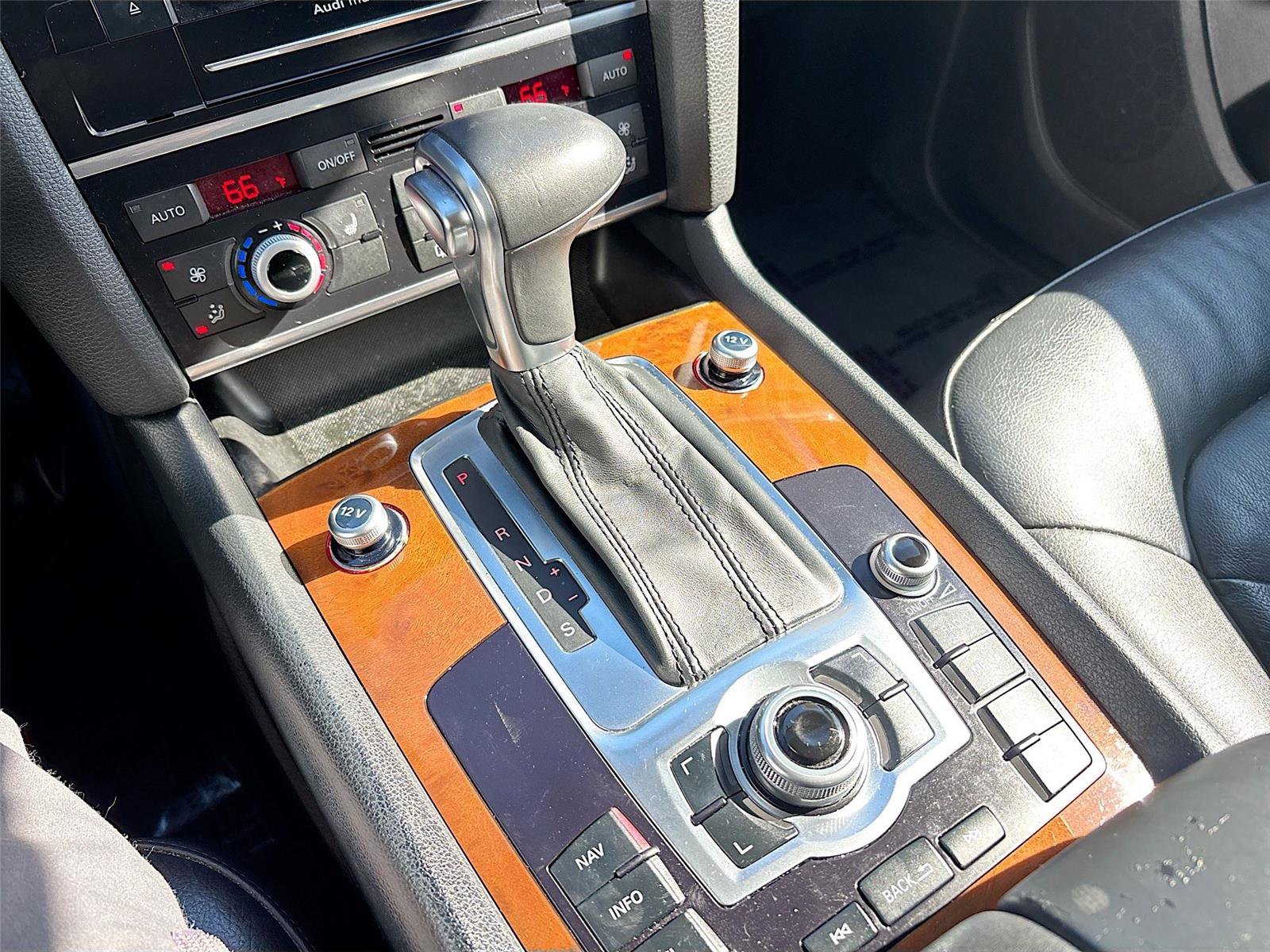 Used 2015 Audi Q7 3.0T Premium image 17