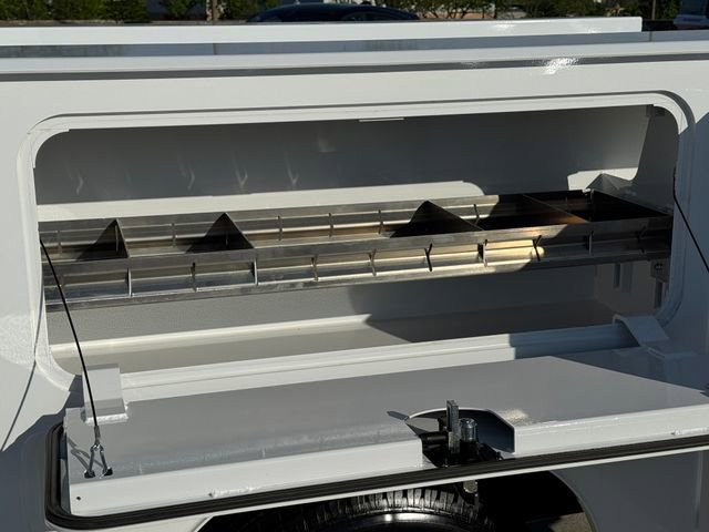 Used 2024 Ford F350 XL RWD image 14