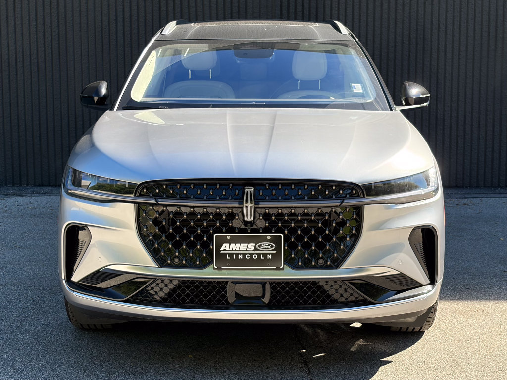 New 2026 Lincoln Nautilus Black Label AWD/4WD image 3