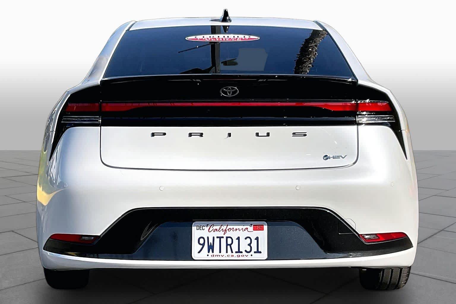 Certified 2026 Toyota Prius XLE FWD image 4