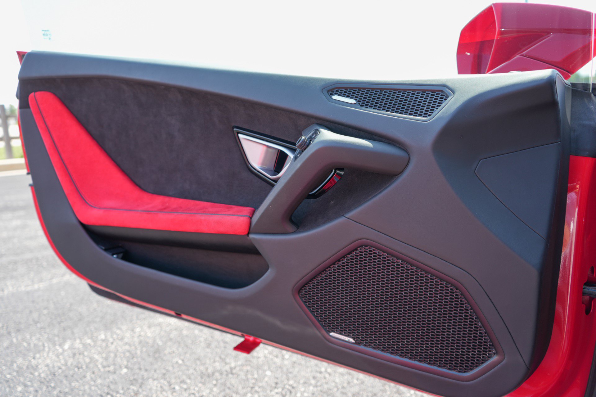 Used 2020 Lamborghini Huracan EVO AWD/4WD image 16