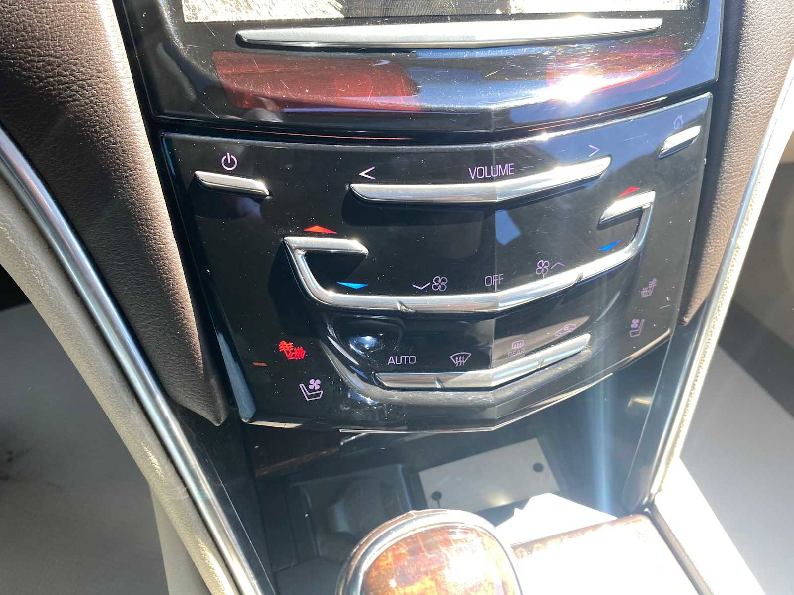 Used 2013 Cadillac XTS Luxury w/ Driver Awareness Package image 18