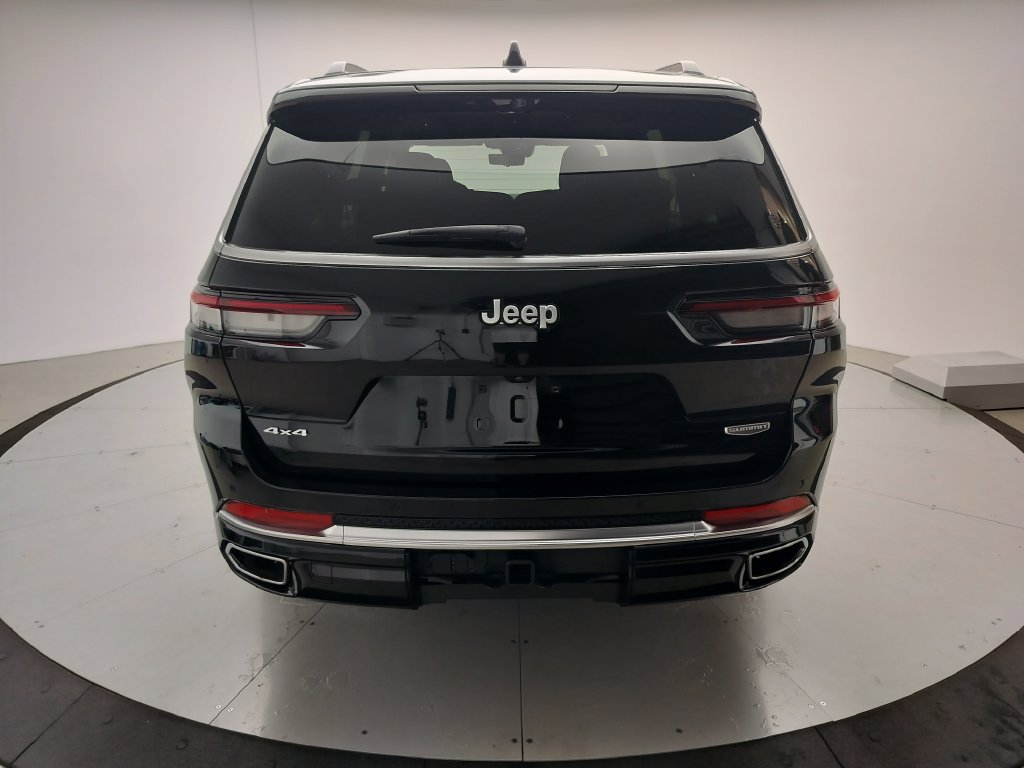 Used 2024 Jeep Grand Cherokee L Summit AWD/4WD image 6