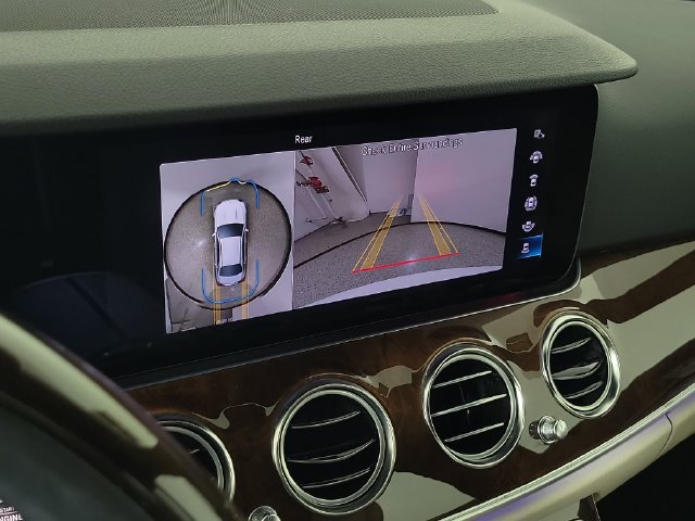 Used 2023 Mercedes-Benz E 350 4MATIC Sedan image 29