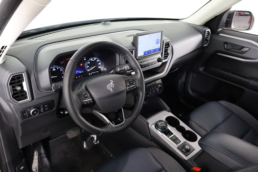 Used 2023 Ford Bronco Sport Outer Banks AWD/4WD image 27