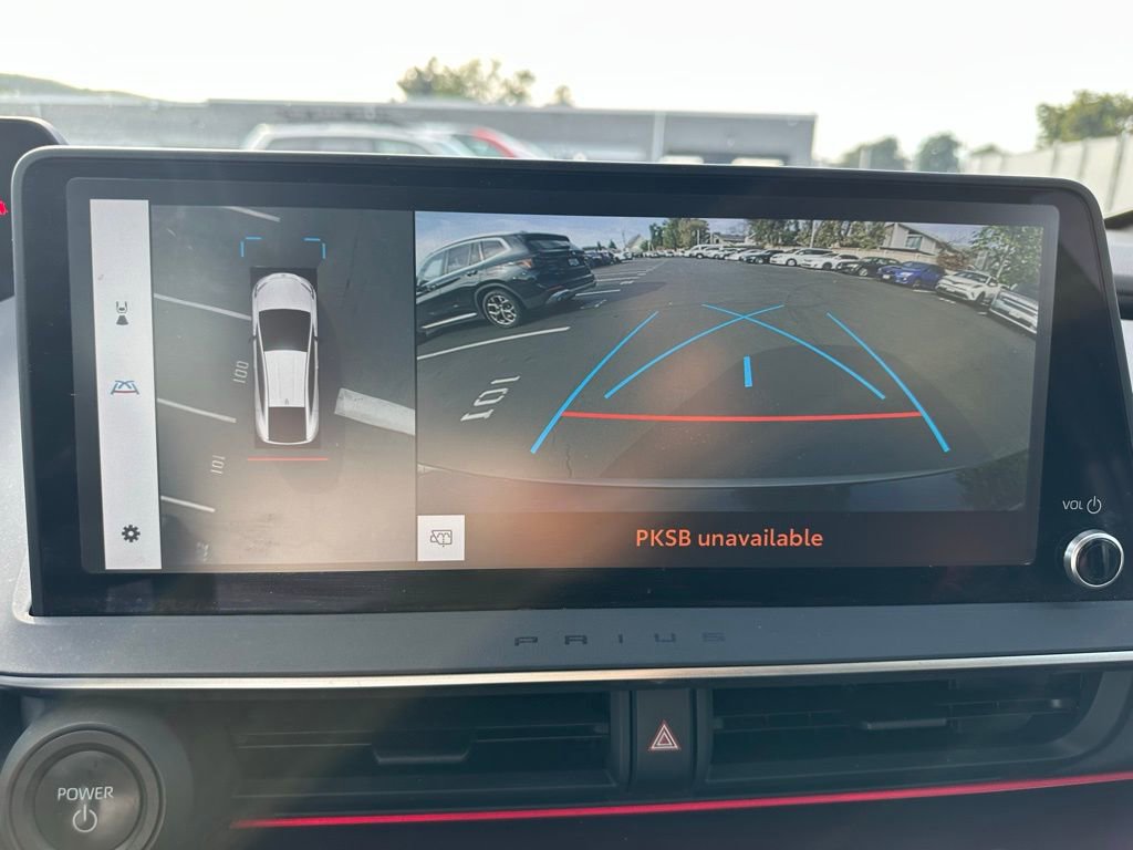 Used 2024 Toyota Prius Prime Premium w/ Advanced Technology Package image 13