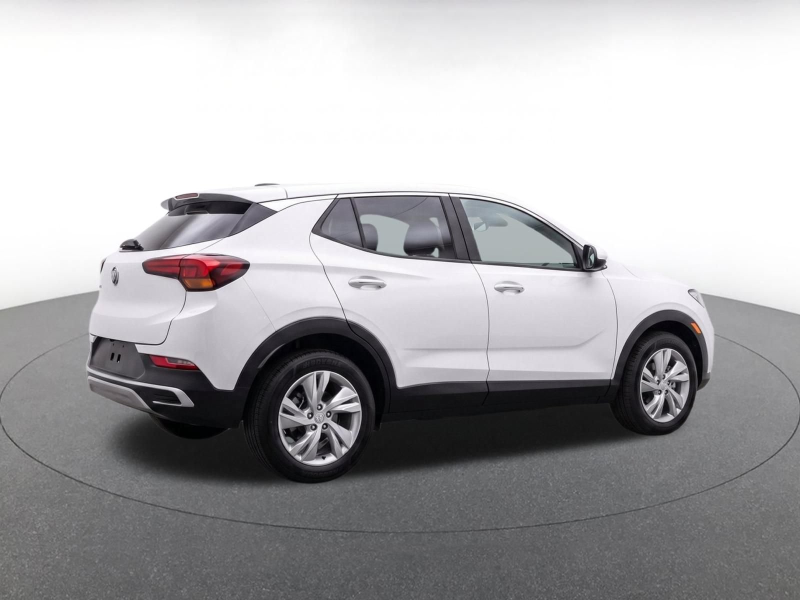 Used 2025 Buick Encore GX Preferred AWD/4WD image 8