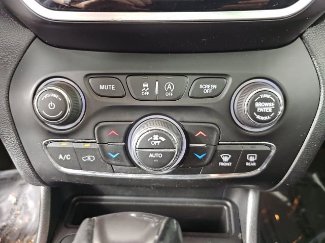 Certified 2022 Jeep Cherokee Limited w/ Mopar Interior Package image 22