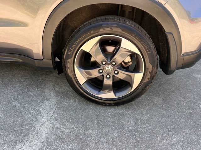 Used 2018 Honda HR-V EX image 35