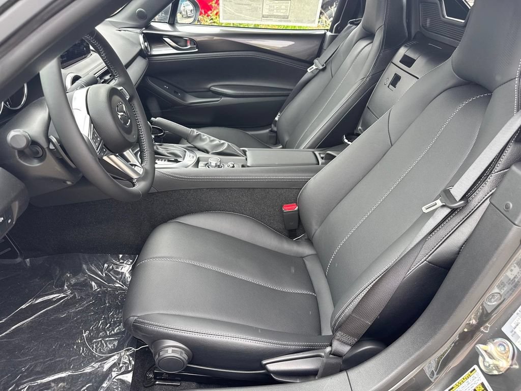 New 2026 MAZDA MX-5 Miata Grand Touring w/ Appearance Package RWD image 6