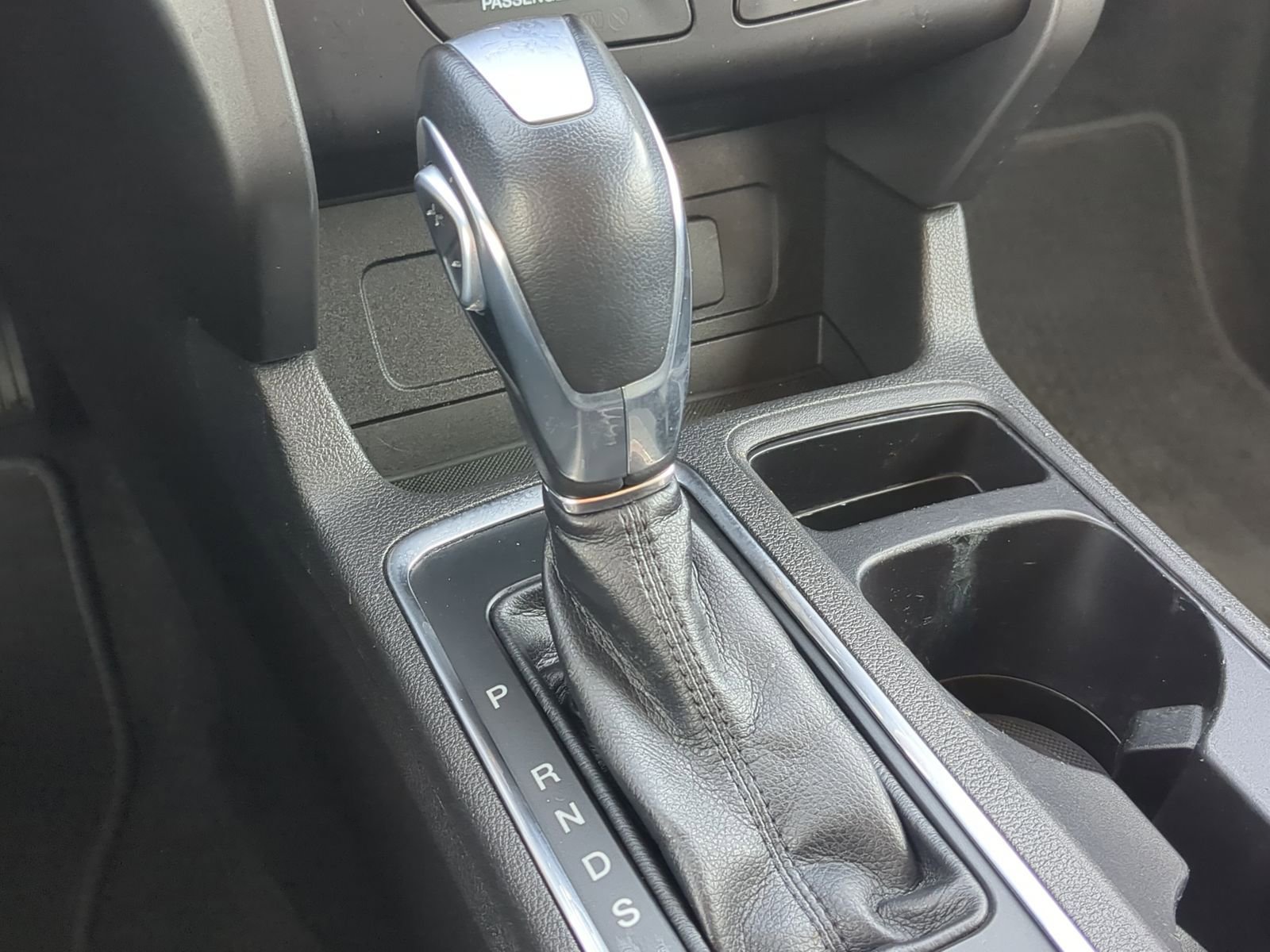 Used 2018 Ford Escape SEL image 32