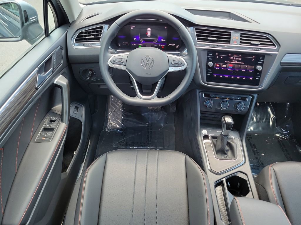 Used 2024 Volkswagen Tiguan Wolfsburg Edition image 15