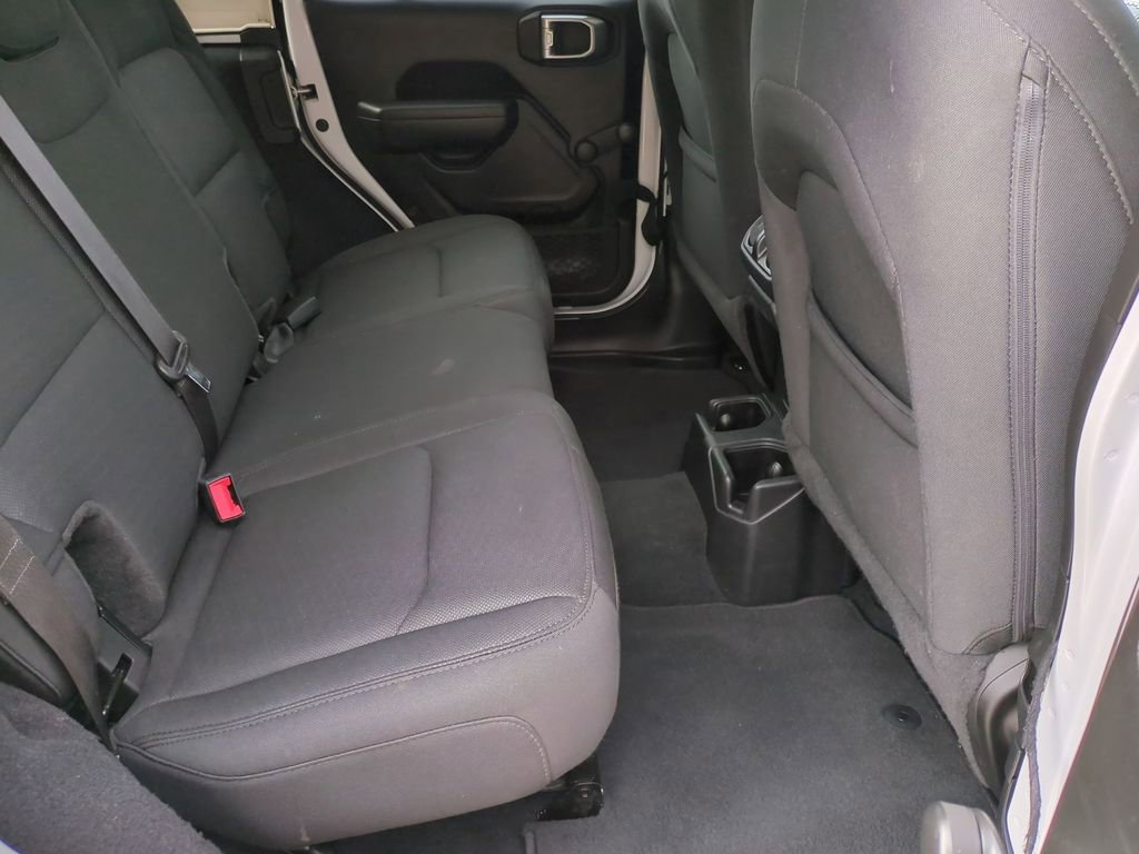 Used 2022 Jeep Wrangler Unlimited Sport image 16