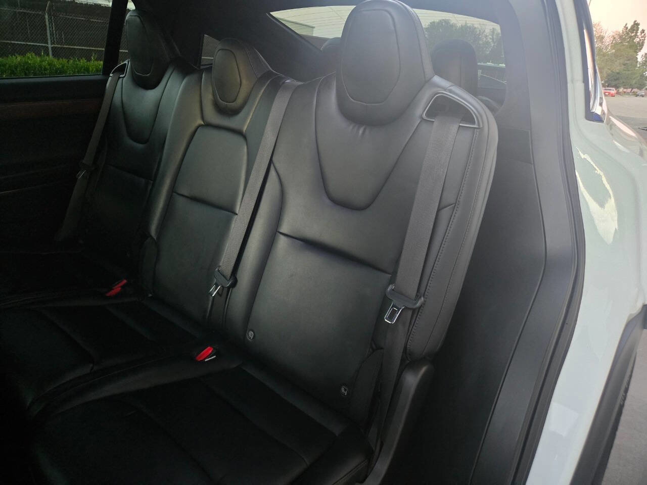 Used 2020 Tesla Model X Long Range image 19