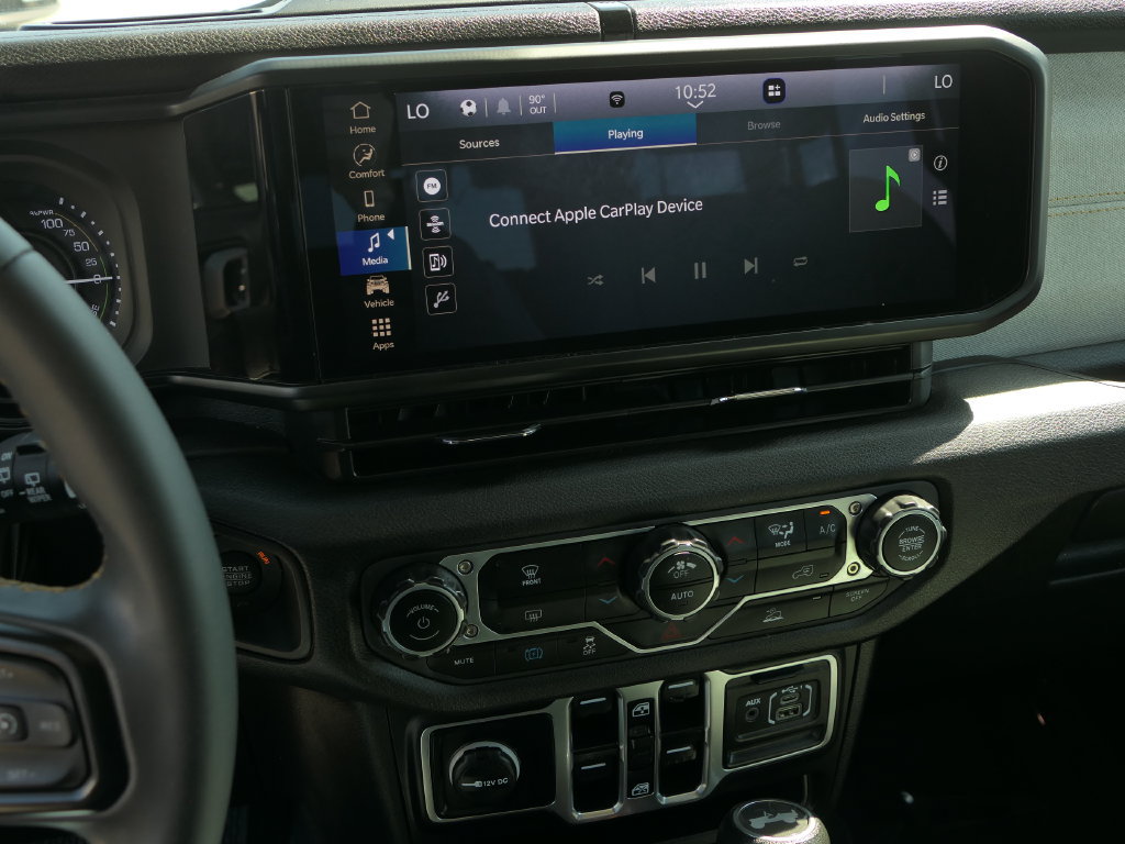Used 2024 Jeep Wrangler Unlimited AWD/4WD image 18
