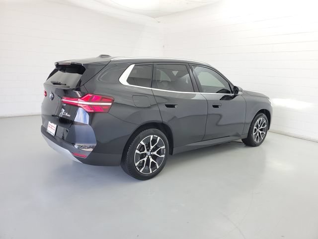 Used 2025 BMW X3 xDrive30i w/ Premium Package AWD/4WD image 5