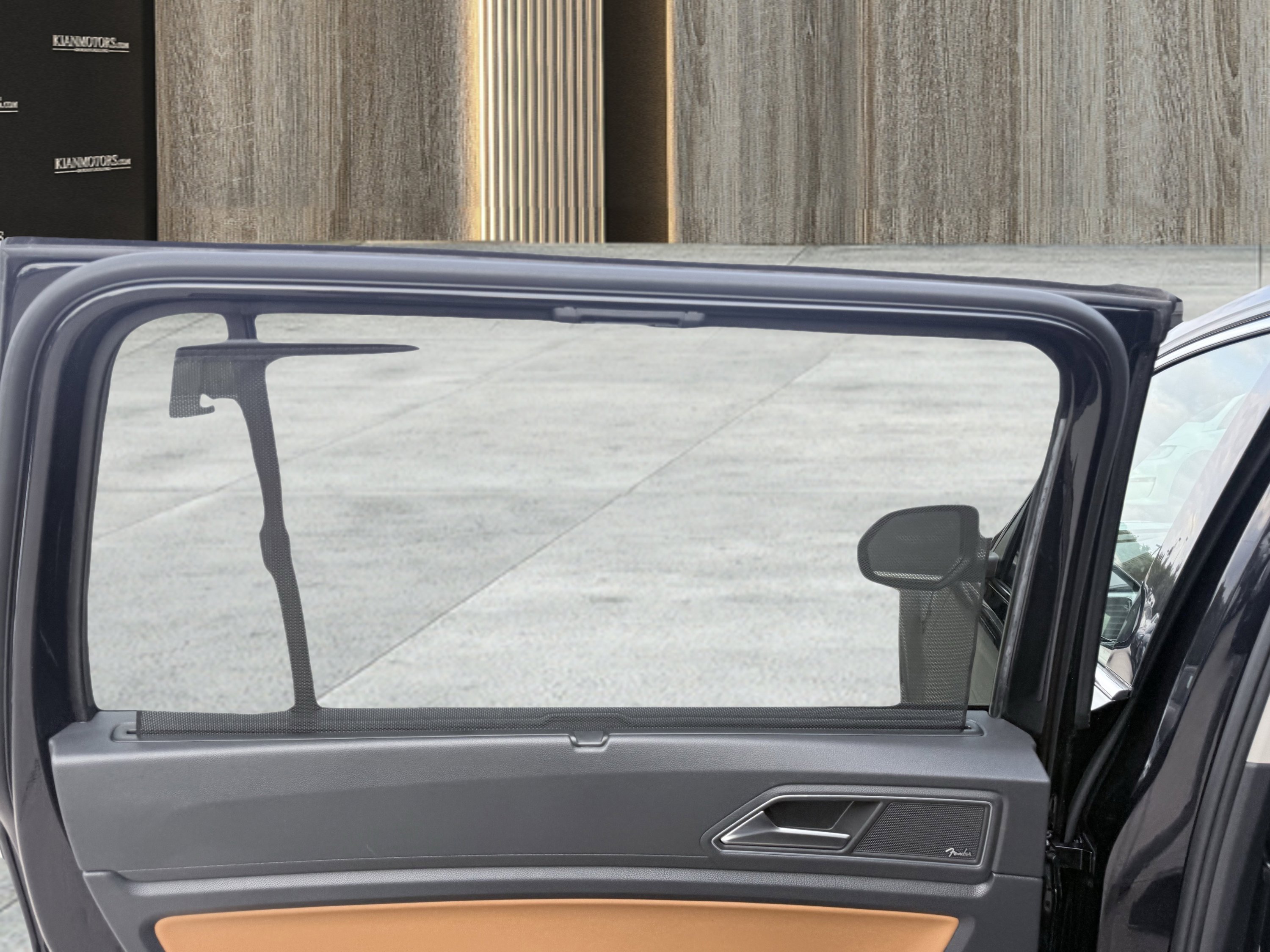 Used 2018 Volkswagen Atlas SEL Premium image 33