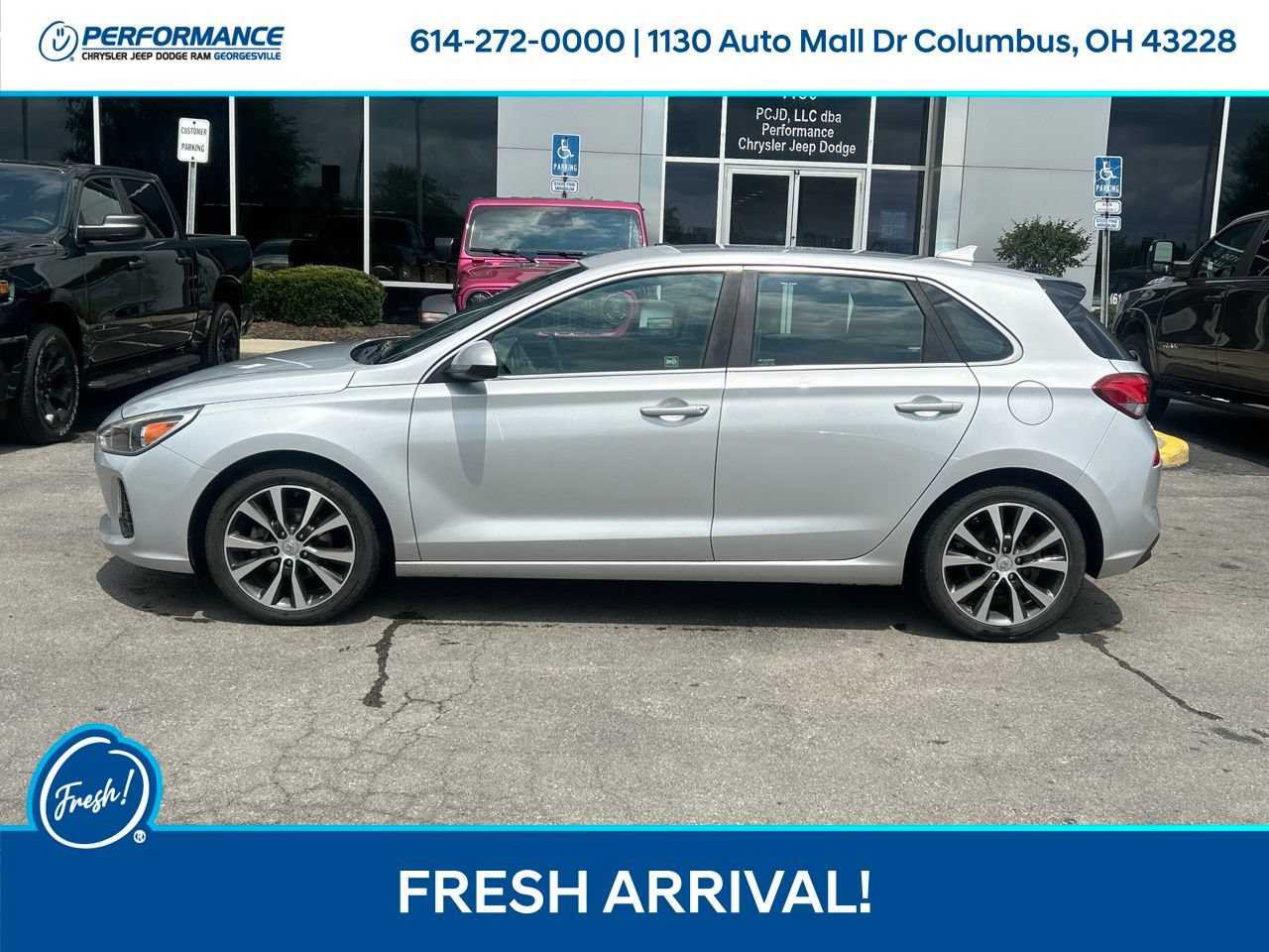 Used 2018 Hyundai Elantra GT FWD image 7