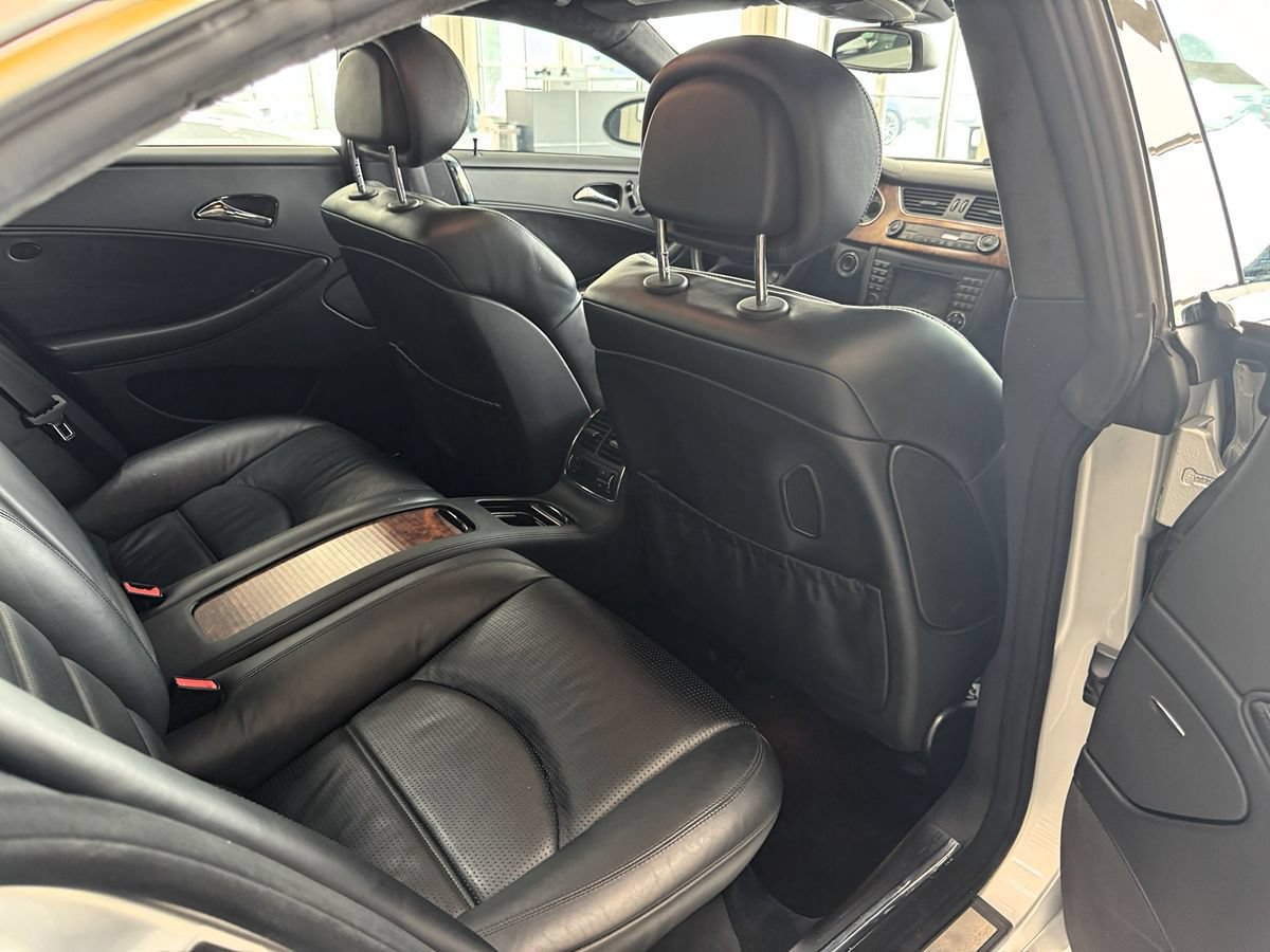 Used 2006 Mercedes-Benz CLS 55 AMG image 55