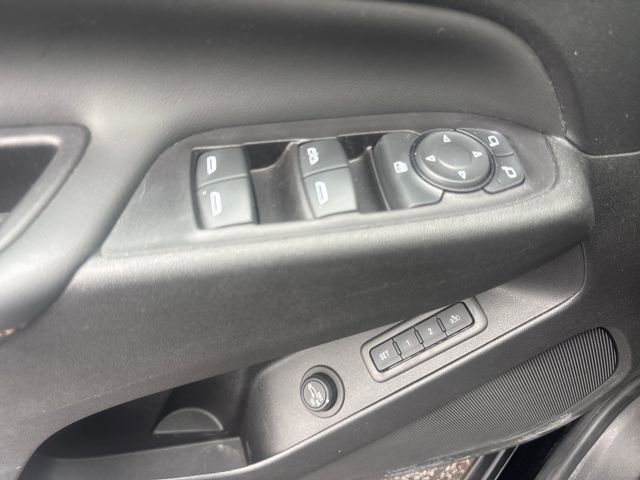 Used 2020 Chevrolet Equinox Premier w/ LPO, Floor Liner Package image 28