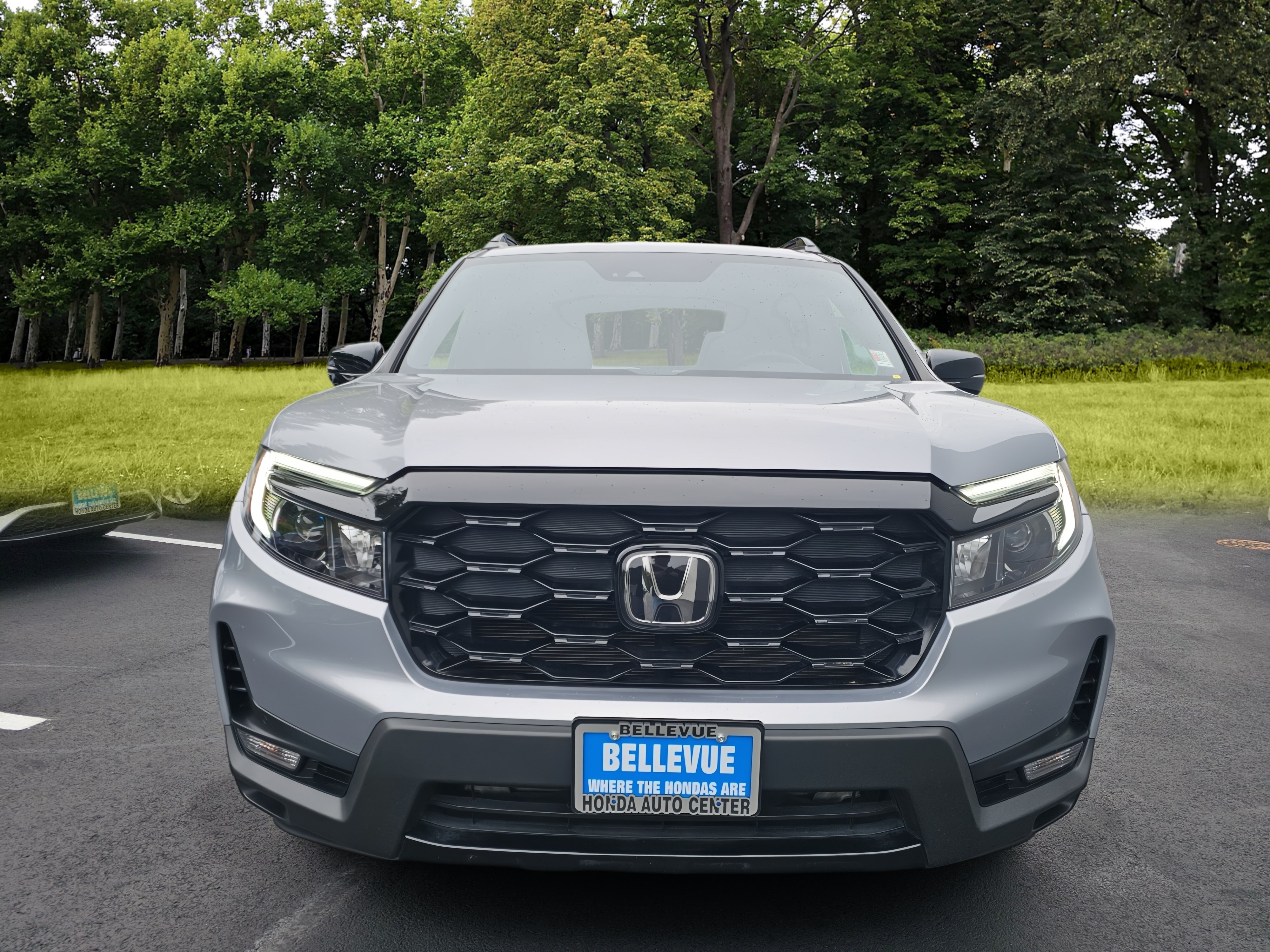 Used 2023 Honda Passport Elite image 2