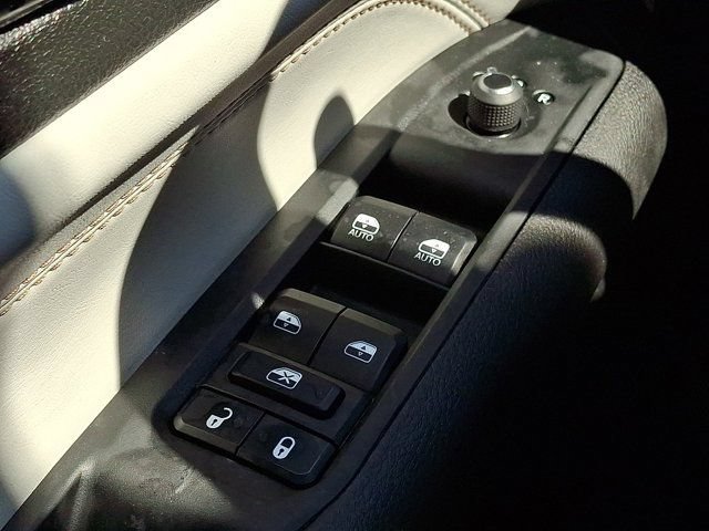 Certified 2024 Jeep Compass Limited AWD/4WD image 30