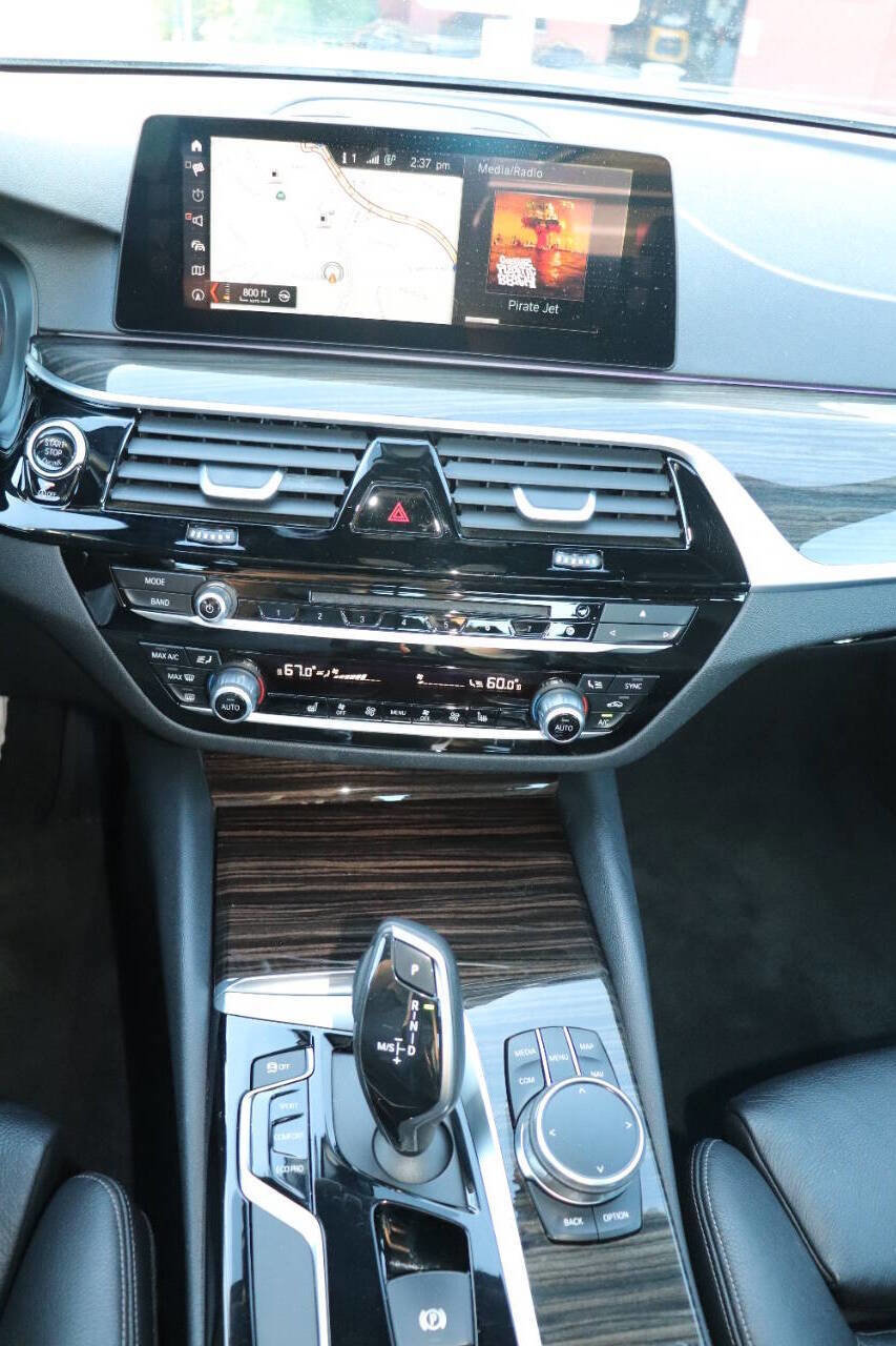 Used 2017 BMW 530i RWD image 24