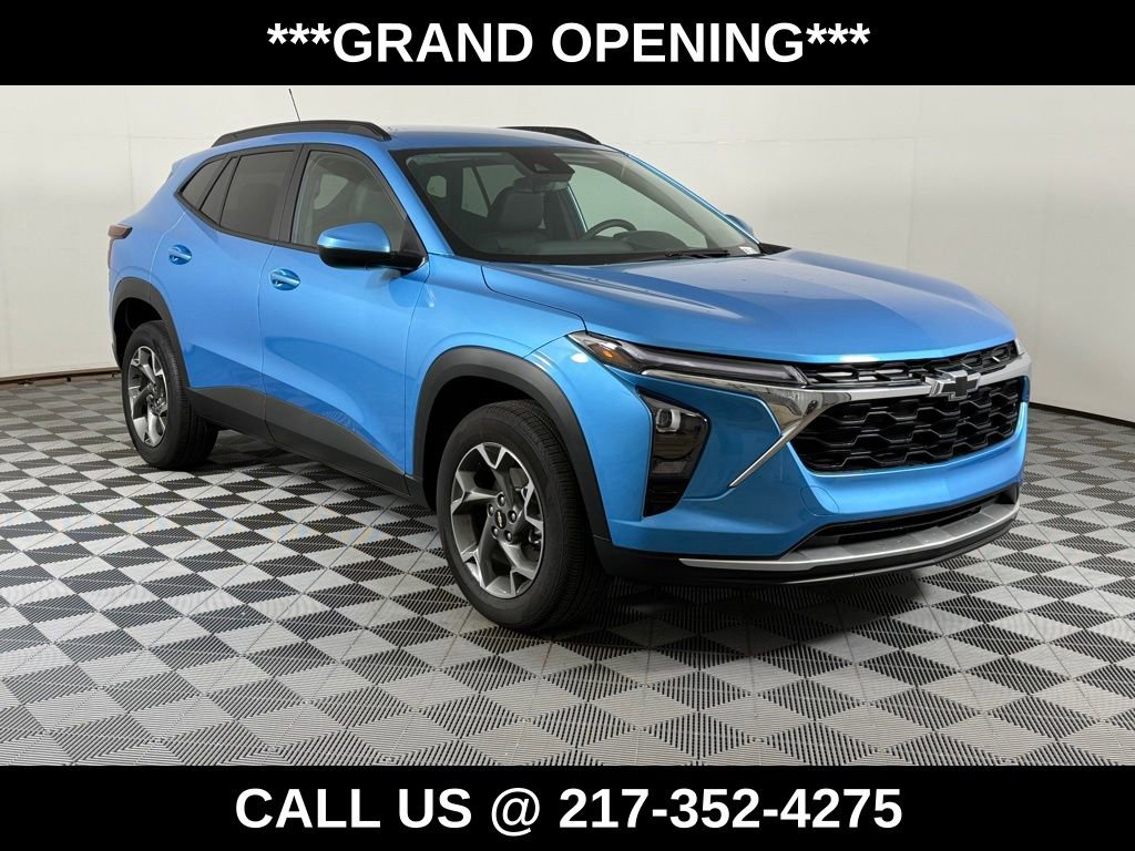 Used 2025 Chevrolet Trax LT w/ Driver Confidence Package