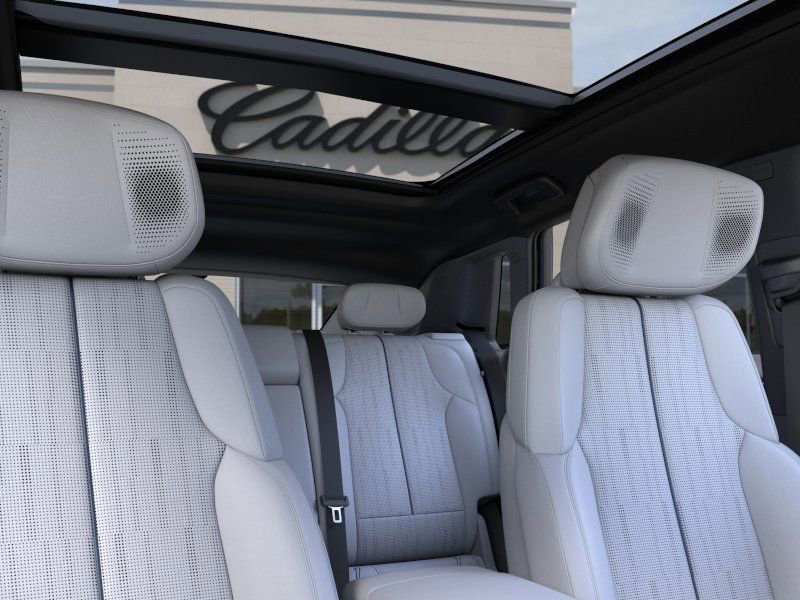 New 2025 Cadillac Lyriq Sport image 24