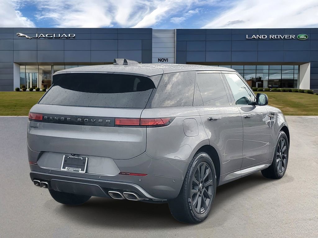 Certified 2025 Land Rover Range Rover Sport Dynamic SE AWD/4WD image 3
