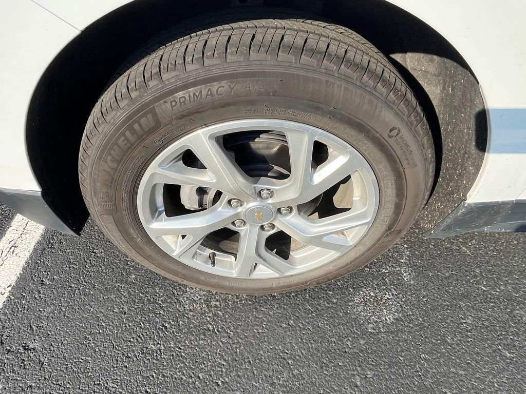 Used 2021 Chevrolet Equinox LT AWD/4WD image 4