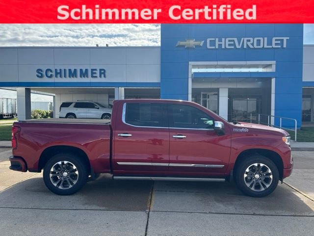 Used 2024 Chevrolet Silverado 1500 High Country w/ Technology Package AWD/4WD image 1