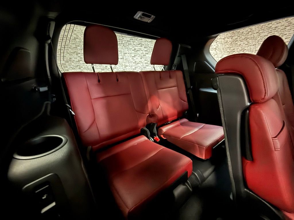 Used 2023 Lexus GX 460 Luxury w/ Accessory Package image 14