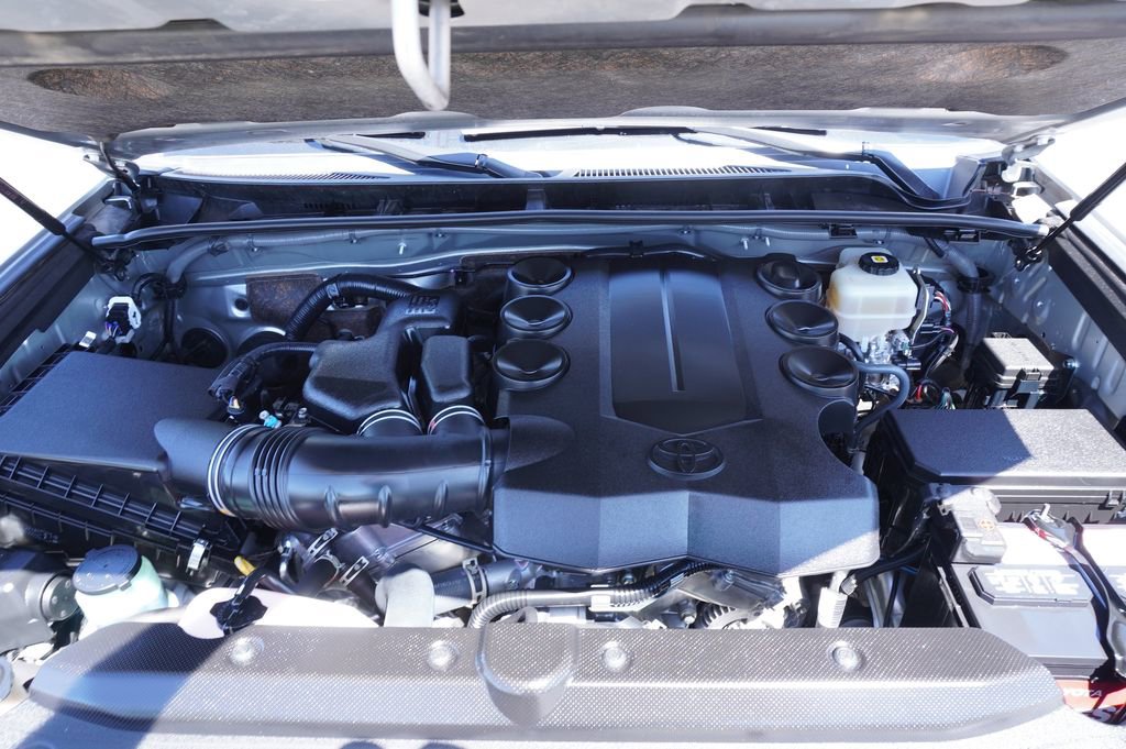 Used 2022 Toyota 4Runner TRD Off-Road Premium w/ Moonroof Package AWD/4WD image 7