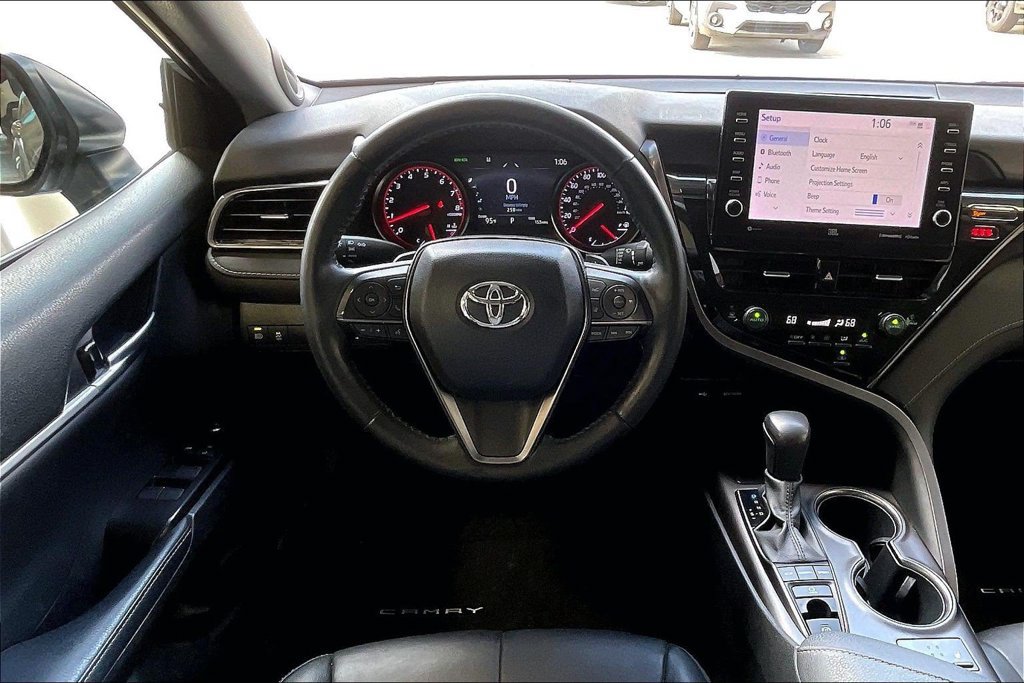Used 2021 Toyota Camry XSE w/ Carpet Mat Package (TMS) FWD image 5