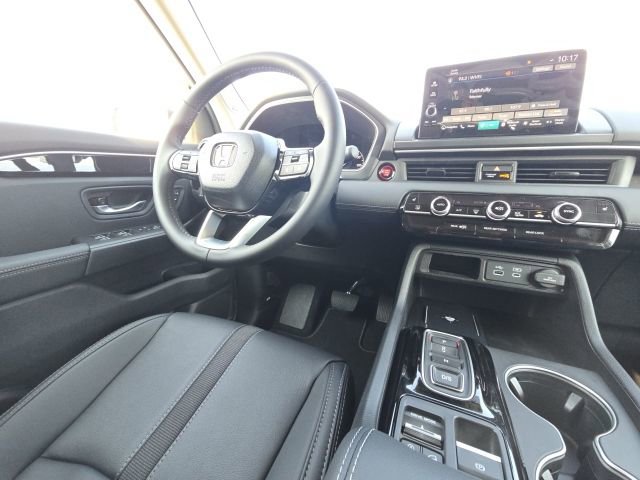 Used 2025 Honda Pilot Touring image 30