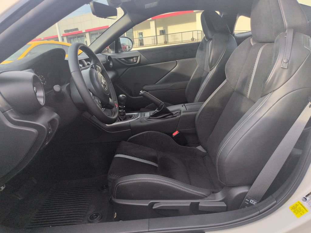 Certified 2026 Toyota GR86 Premium w/ ALL Weather Mat Package (TMS) RWD image 9