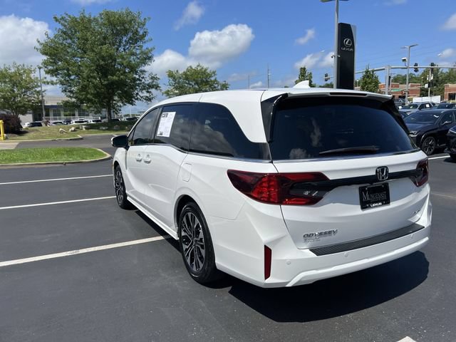 Used 2025 Honda Odyssey Elite image 5